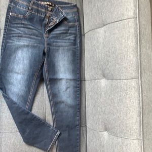 Tinseltown Size 11 Jeans NWOT